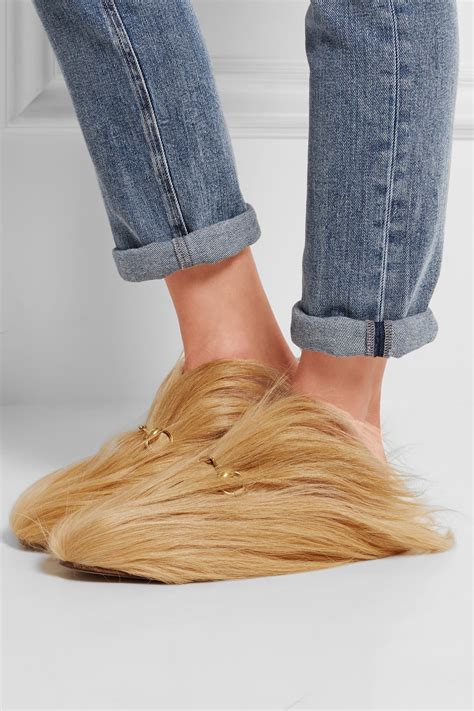 gucci horsebit detailed goat hair slippers|More.